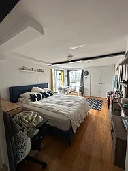 Rented by FLATS & PADS LLC