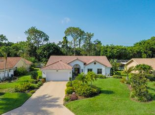 1550 Foxfire Ln, Naples, FL 34104