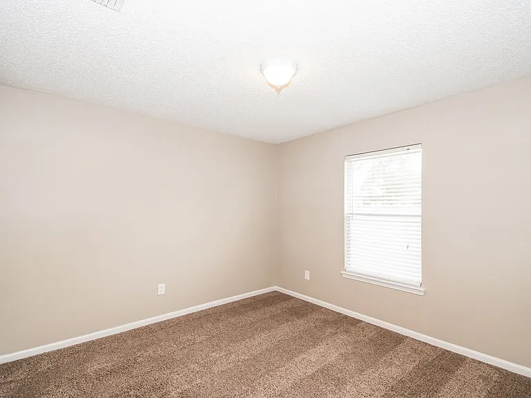 3138 Haverhill Ct — Photo 12