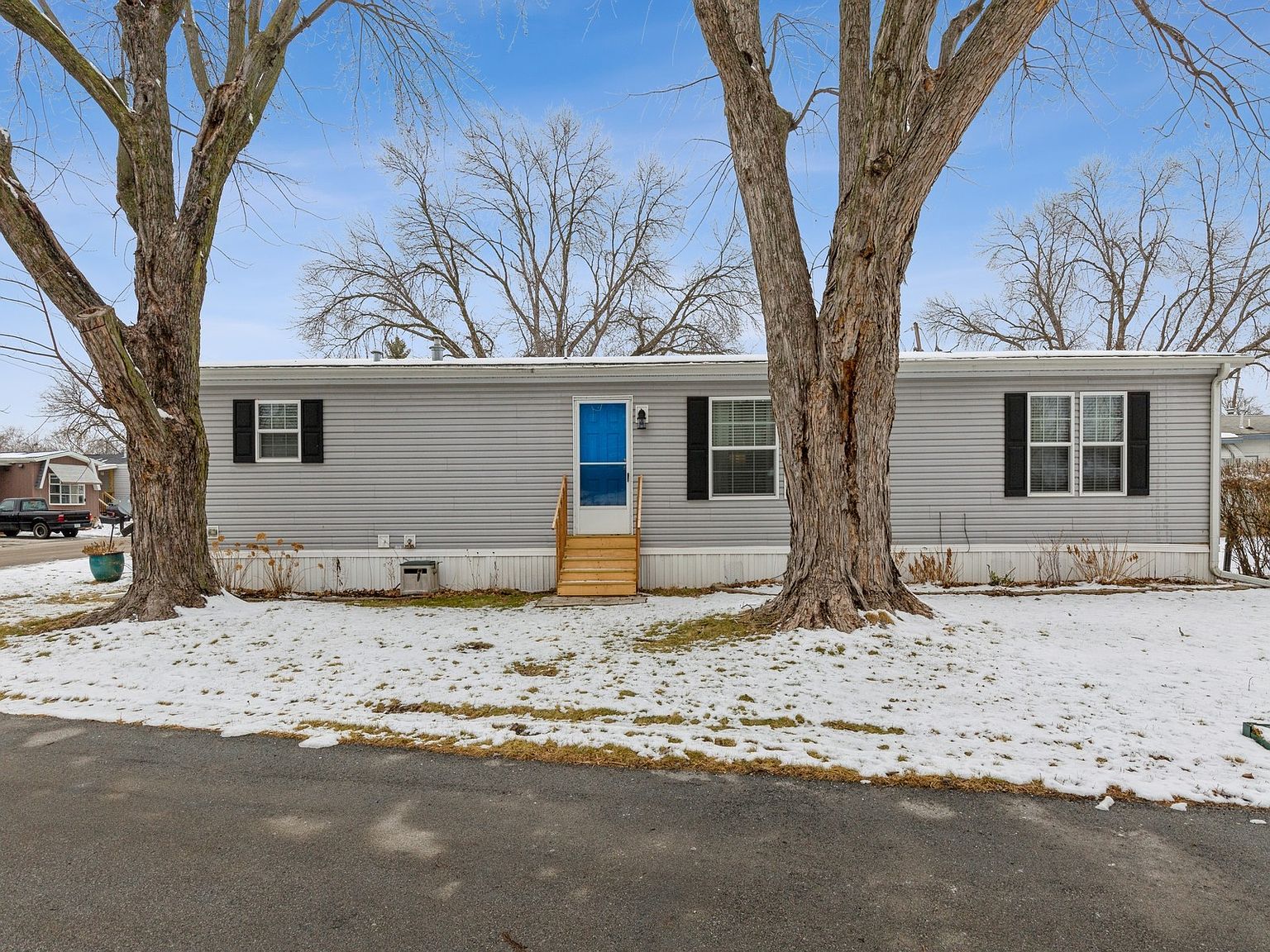 4325 E 29th St 39, Des Moines, IA 50317 Zillow