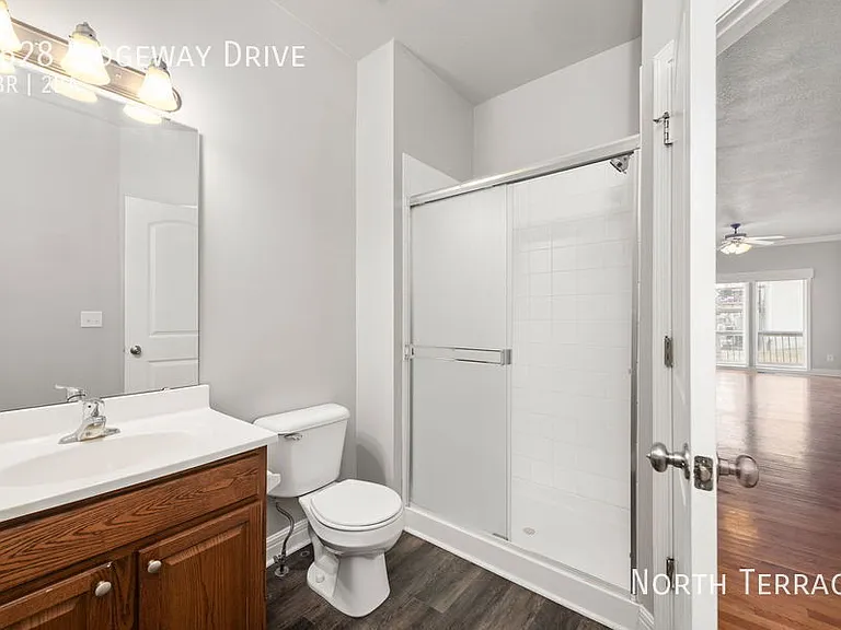 1628 Ridgeway Dr — Photo 13