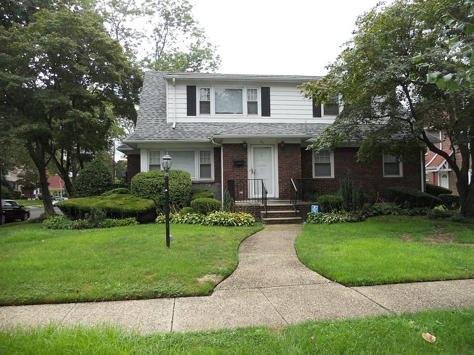 1st image of 85 Bard Ave