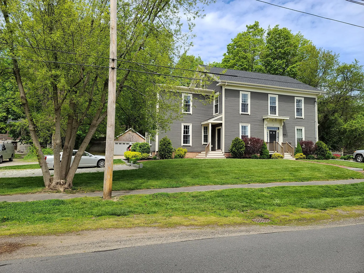 28 Parker St — Photo 2