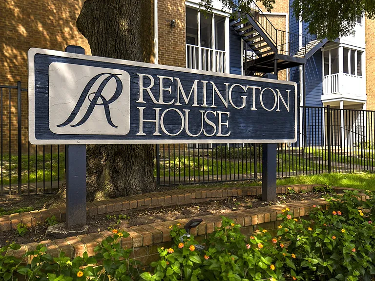 Remington House Apartments — Photo 9