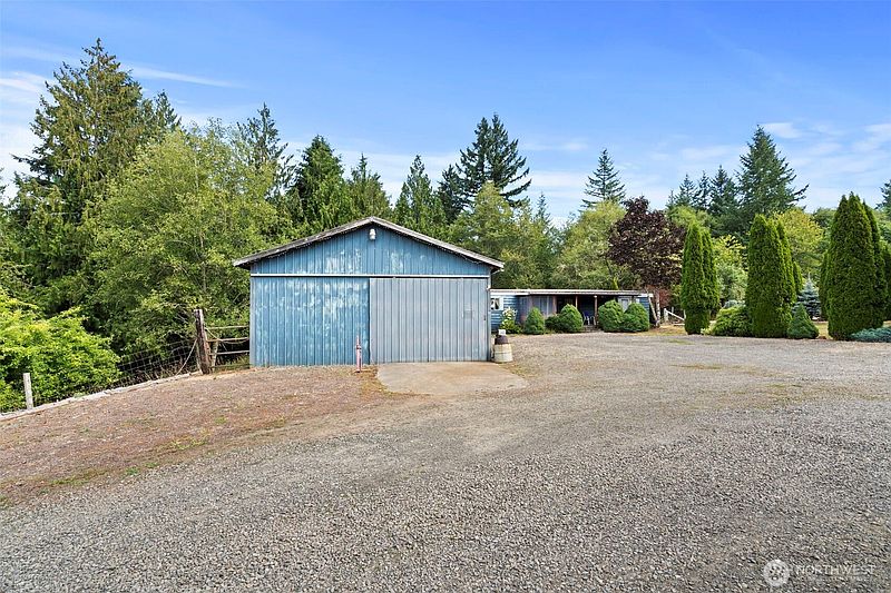 2nd image of 886 21 Salmon Creek Road #21