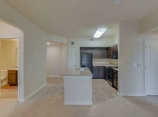 320 W Main St #721, Lewisville, TX 75057