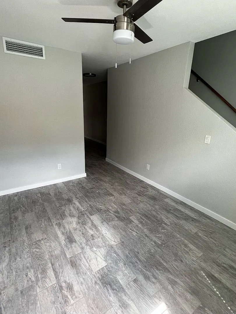12717 W AMY DR #4 — Photo 2