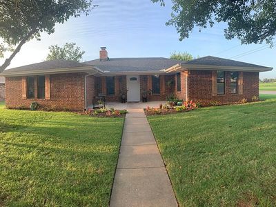 1200 Parliament St, Burkburnett, TX, 76354