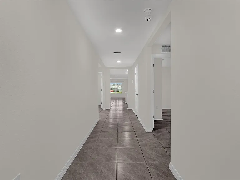 9109 SW 45th Ter — Photo 8