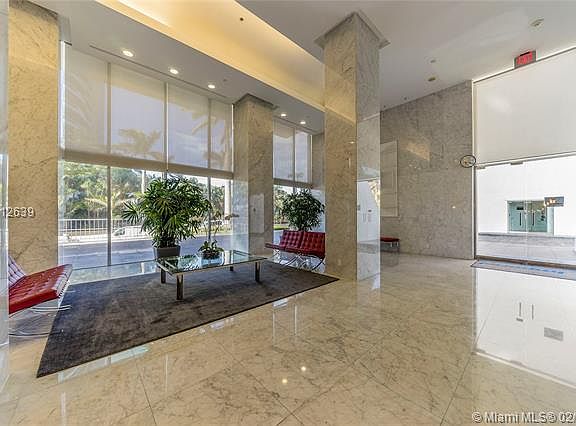 3rd image of 1627 Brickell Ave APT 806