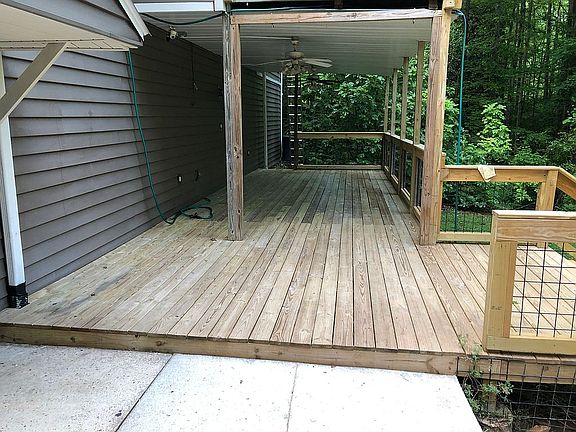 Back basement level deck