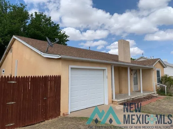 716 W 15th St, Portales, NM 88130