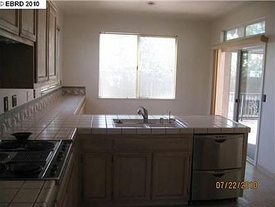 2nd image of 2410 Santa Cruz Ct