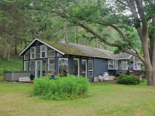 (undisclosed Address), Walton, NY 13856