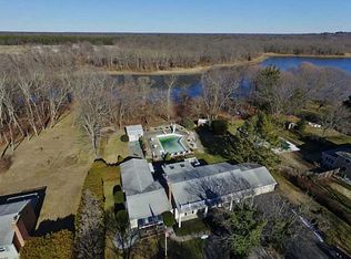 926 Buttonwoods Ave, Warwick, RI 02886