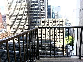 Rented by R New York