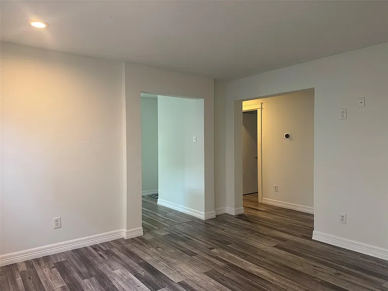 11927 Mule Springs Dr — Photo 13