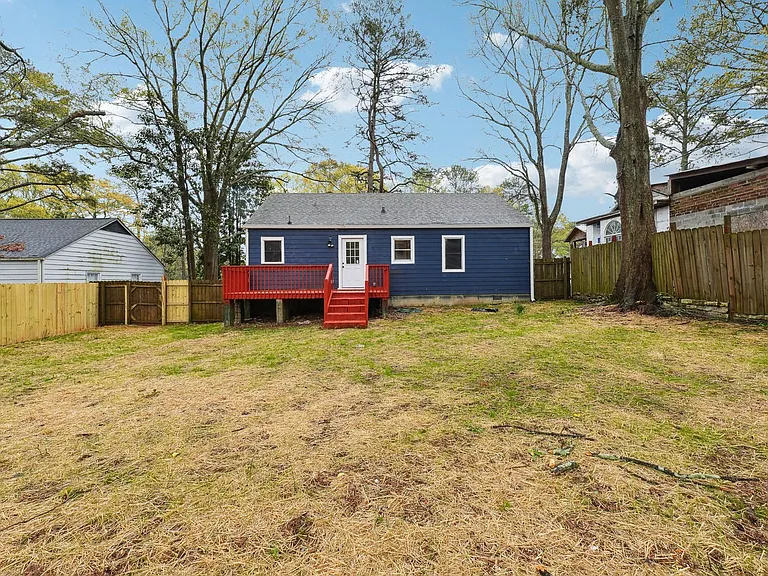 1435 Lanvale Dr SW — Photo 27