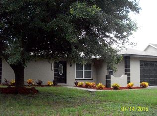 17810 Morninghigh Dr, Lutz, FL 33549