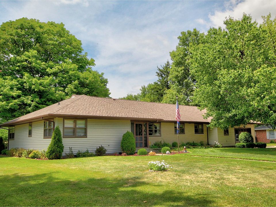 445 S Ralph St, Watseka, IL 60970 MLS 11484567 Zillow