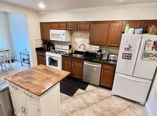 716 E 6th St #1, Boston, MA 02127