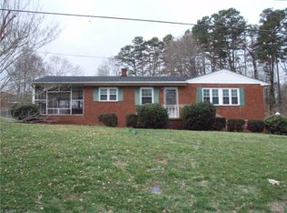 623 Old Liberty Rd, Asheboro, NC 27203