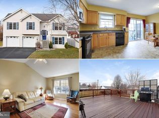 43 Pointer Way, Inwood, WV 25428