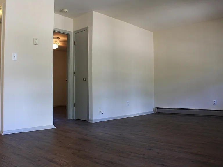 223 E Cloverhurst Ave #3 — Photo 3
