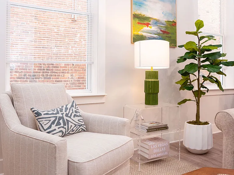 Neel's Lofts — Photo 5