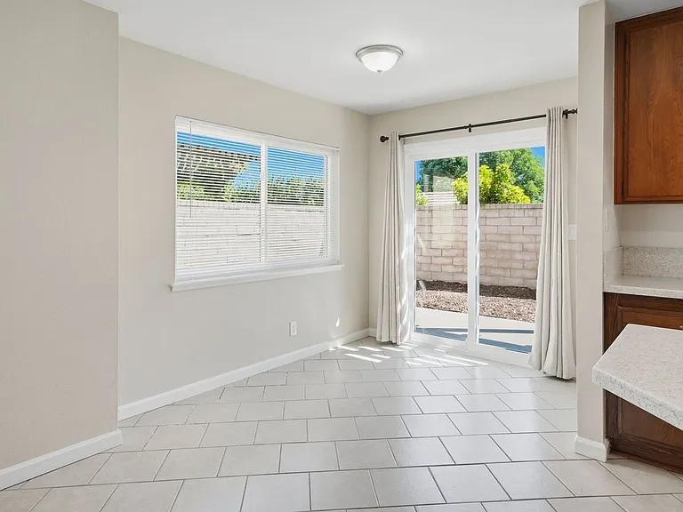 25634 Salceda Rd — Photo 16