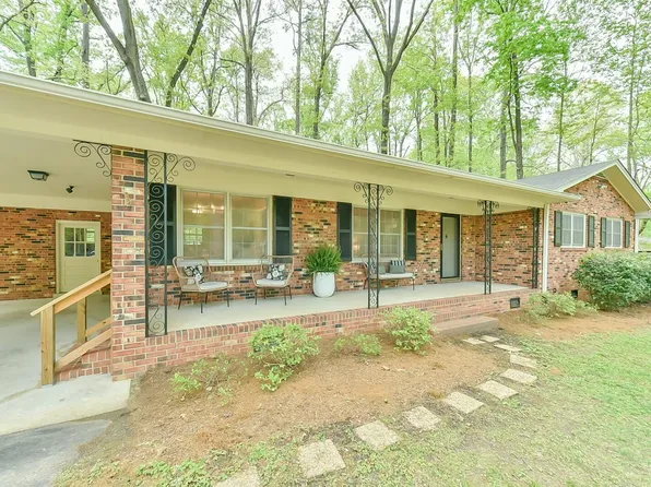 775 Old Graham Rd, Pittsboro, NC 27312