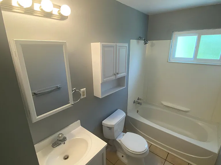 27824 Lasslett St — Photo 11