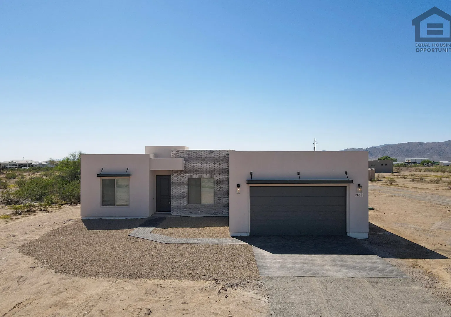 3bed/2bath House In North Surprise! Brand New! Never Lived In! 1 Acre Lot! — Photo 3