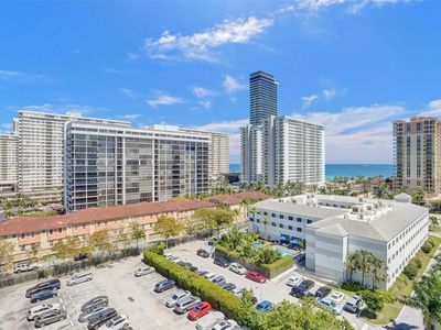 3113 S Ocean Dr APT 1004, Hallandale Beach, FL, 33009