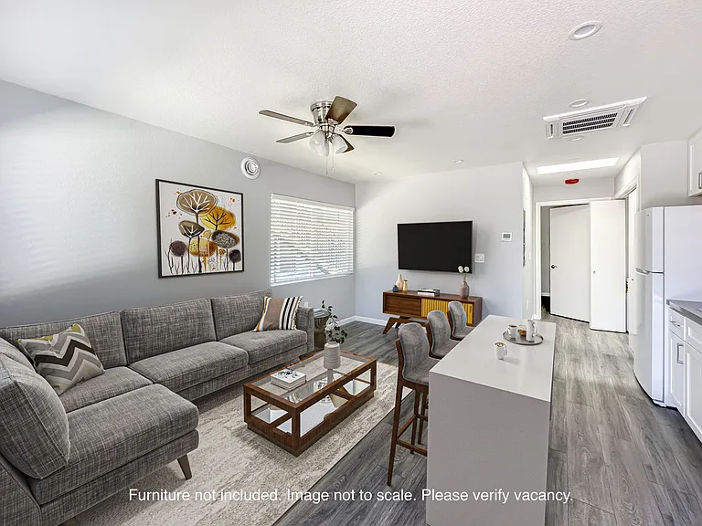 515 Camanche Lane - Summer Gardens Apartments — Photo 13