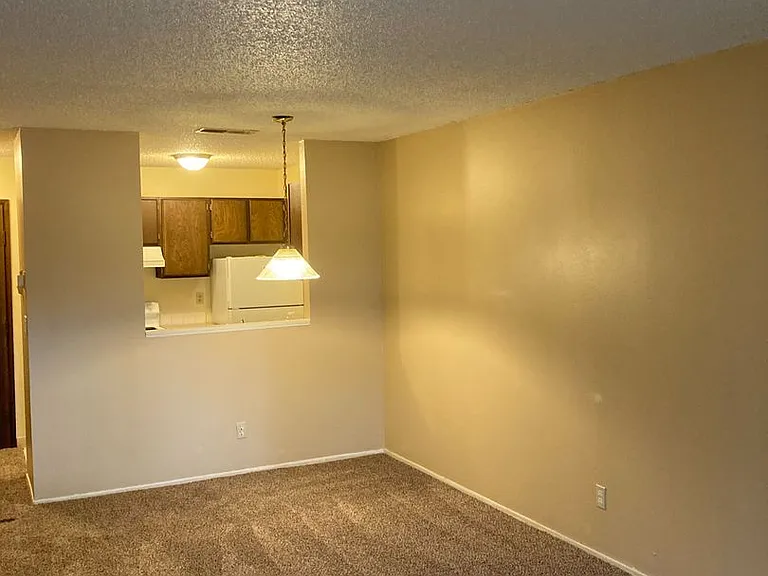 8835 SW Brightfield Cir — Photo 4