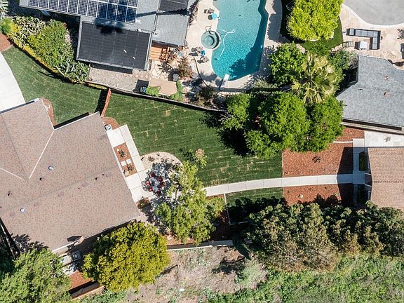 2nd image of 7553 Bayliss Pl