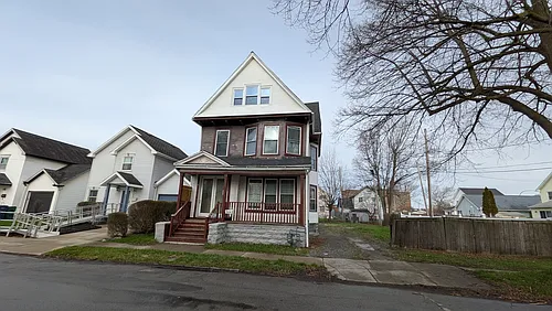 26 Madison St Photo 1