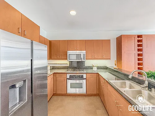 875 G St Photo 1