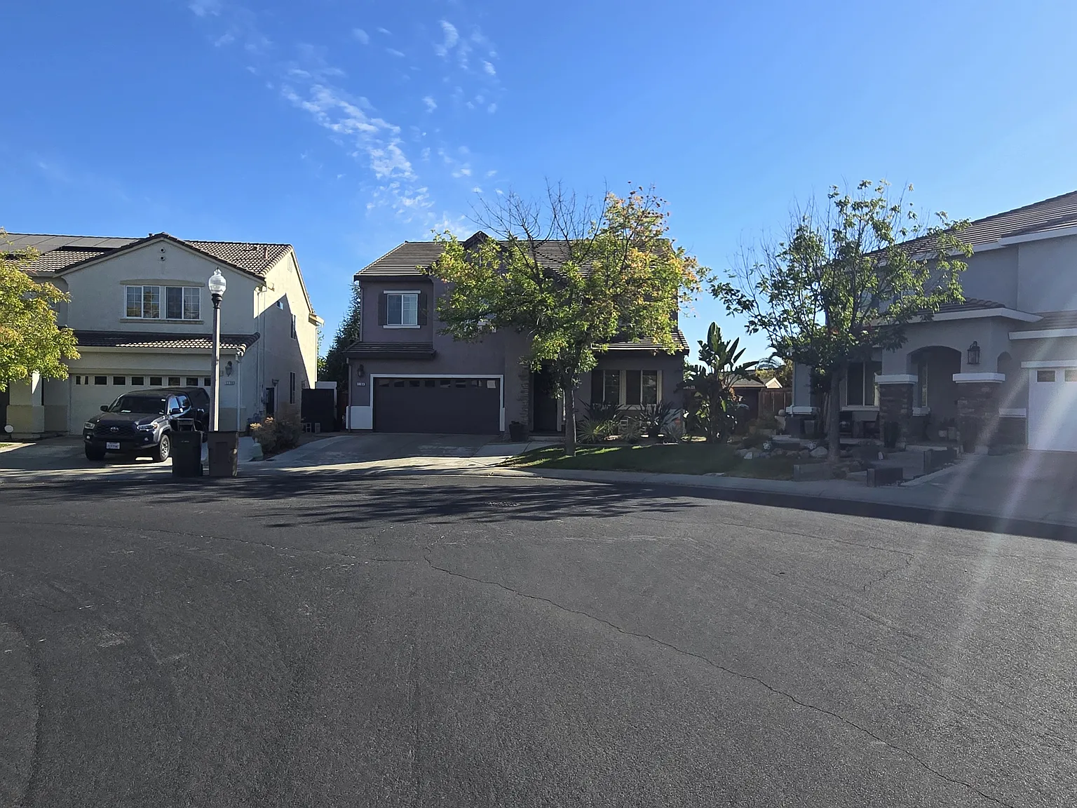 5 bed, 3044 sqft, $4,300 — Photo 3