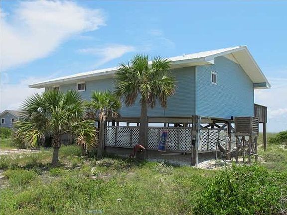 3rd image of 1024 E Gorrie Dr