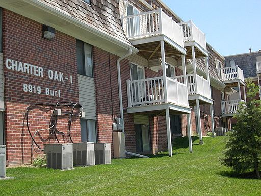 1st image of 8919 Burt St APT 103