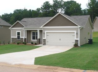 102 Dixie Ct, Lagrange, GA 30240