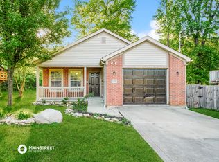 1218 Idlewild Dr, Columbus, OH 43232