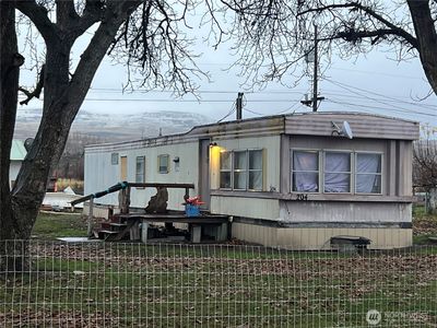 204 Davis Ave., Brewster, WA, 98812
