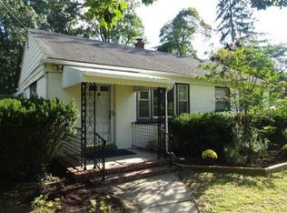 2218 Chestnut Ave, Hainesport, NJ 08036