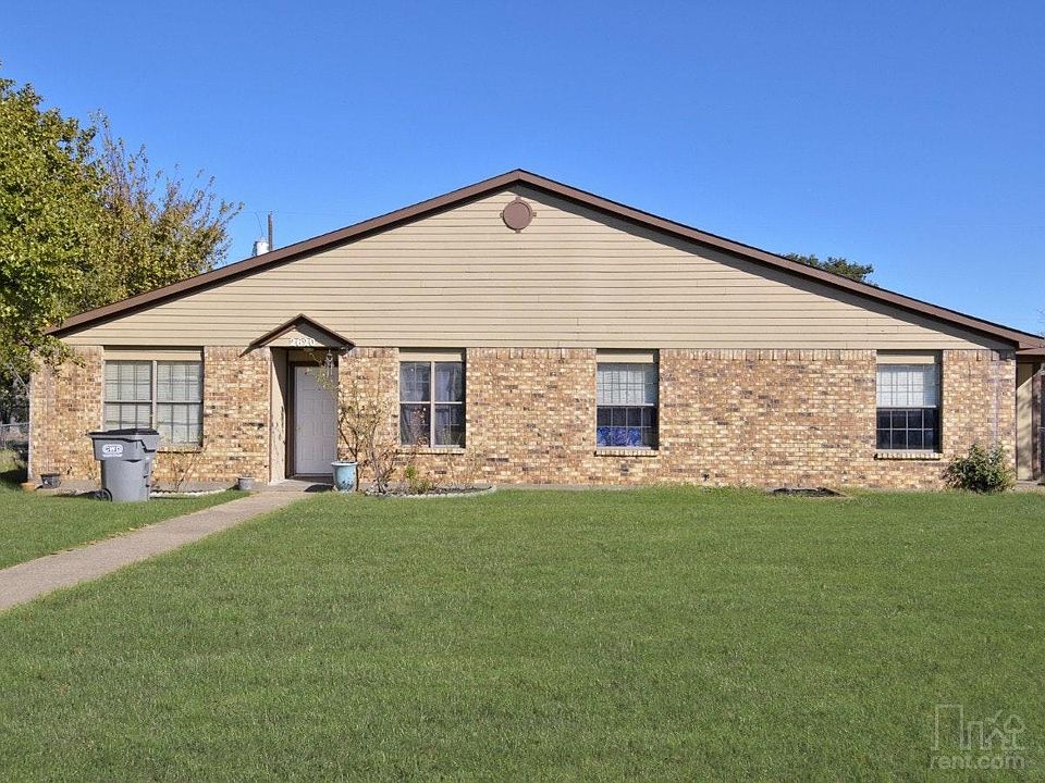 1st image of 2811 Cottonwood Ln