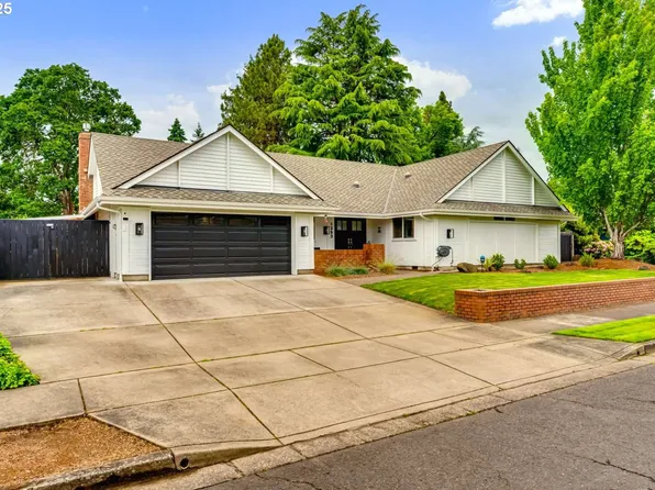 1253 Alfaretta Dr, Eugene, OR 97401