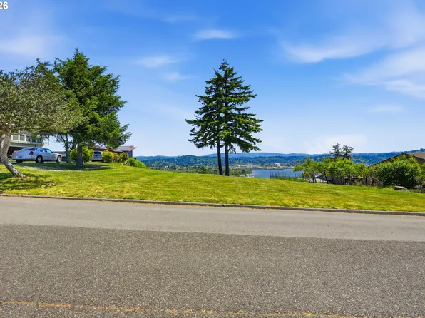 0 Signal Way, Coos Bay, OR 97420
