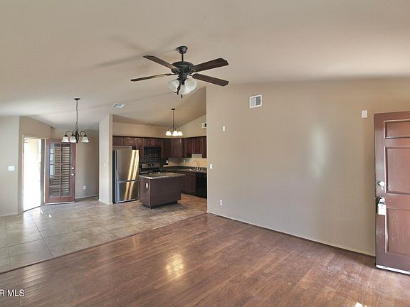 2nd image of 3453 Scarlet Point Dr
